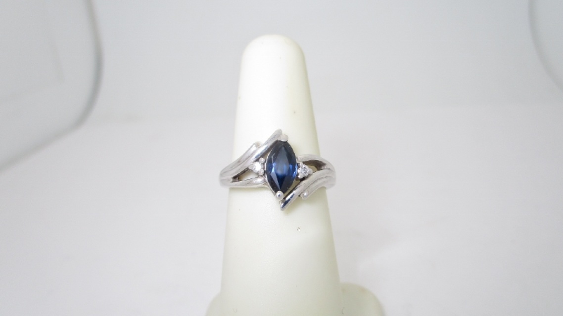 white gold sapphire ring engagement 