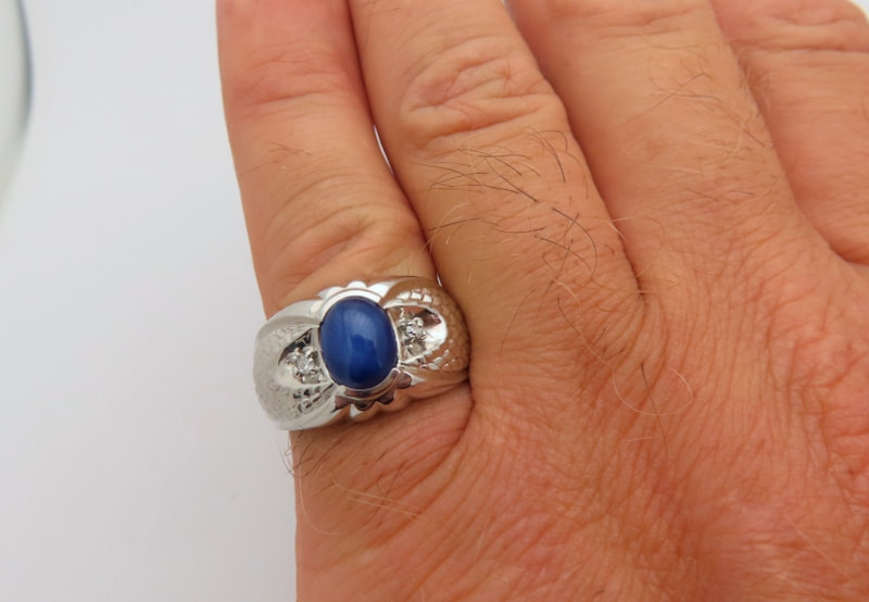 Valentine's Day Heart Natural Ceylon Sapphire Romantic Ring - Etsy | Heart  shaped diamond ring, Blue sapphire rings, Heart engagement rings